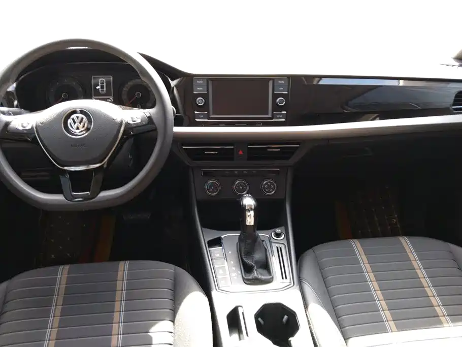 Volkswagen Lavida — миниатюра 12
