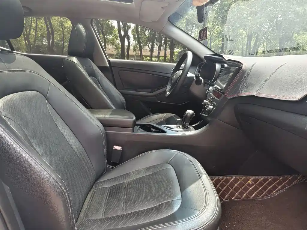 Kia K5 — миниатюра 5