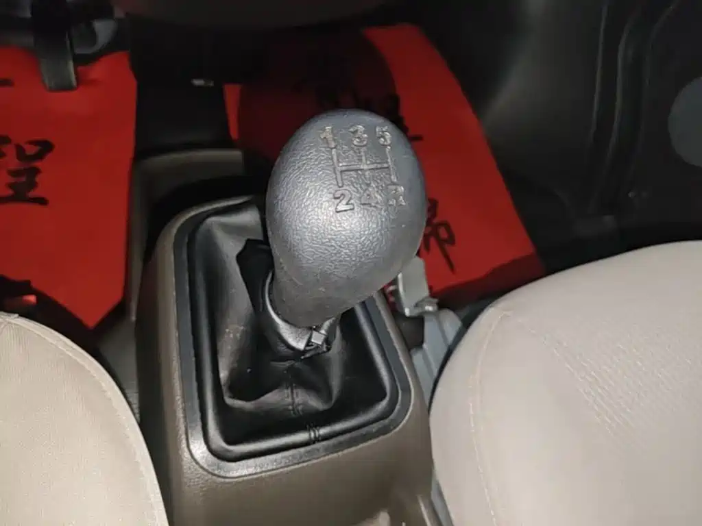 Wuling Rongguang S — миниатюра 14