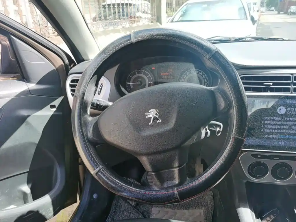 Peugeot 301 — миниатюра 15