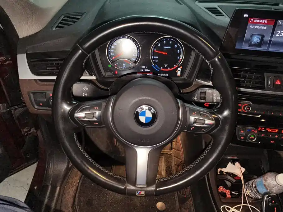 BMW X1 — миниатюра 15