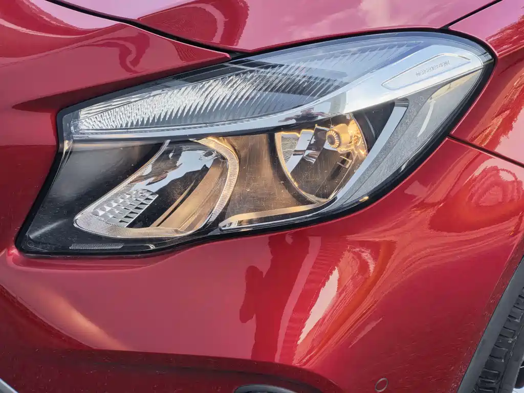Mercedes-Benz GLA — миниатюра 7