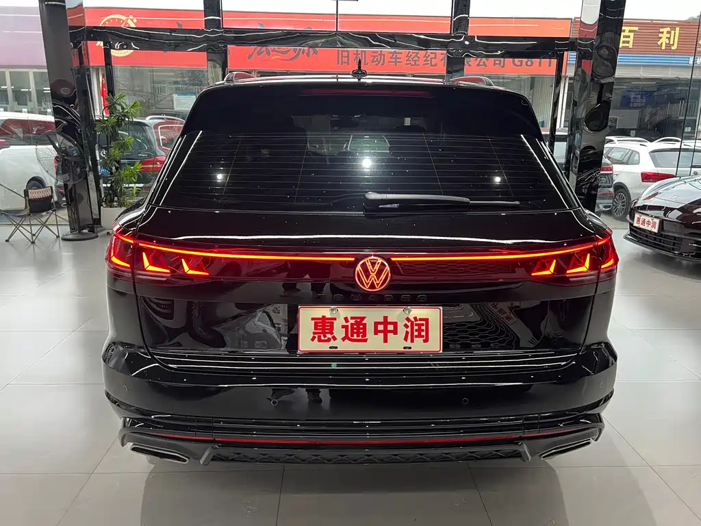 Volkswagen Touareg — миниатюра 4