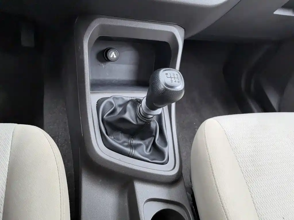 Wuling Hongguang V — миниатюра 13