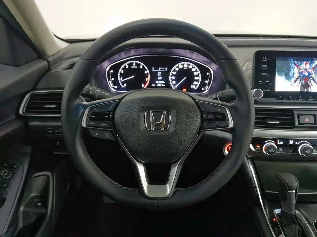 Honda Accord — миниатюра 11