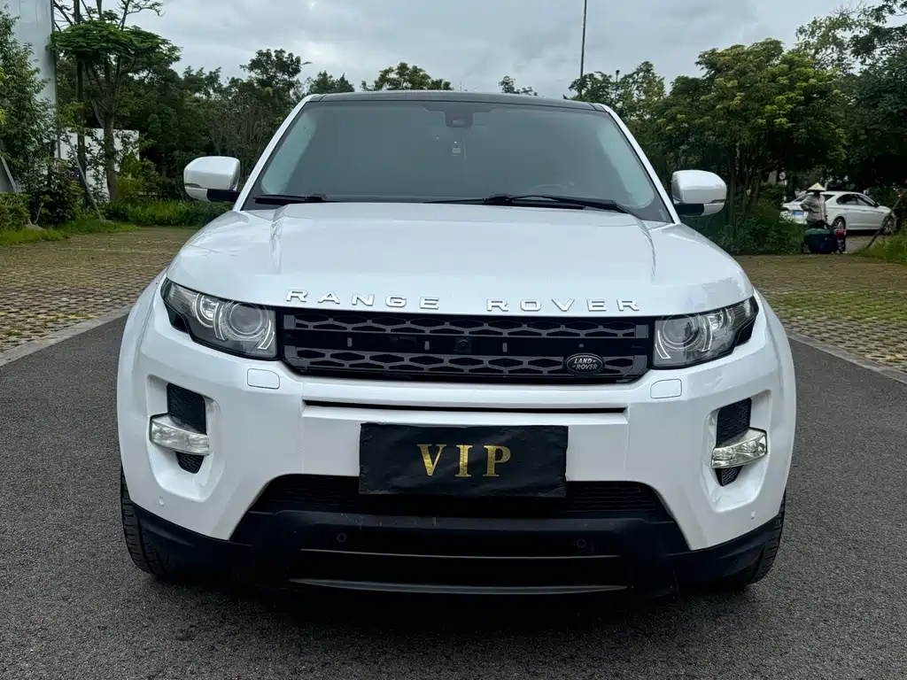 Land Rover Evoque (Import)