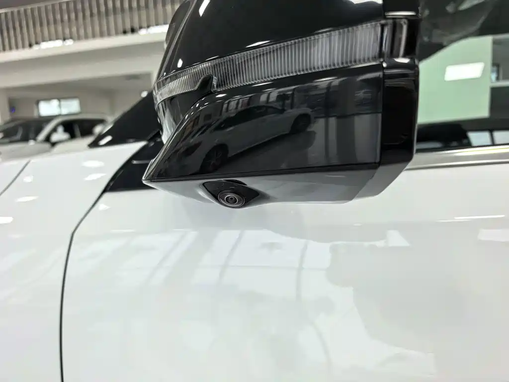Geely Boyue — миниатюра 10