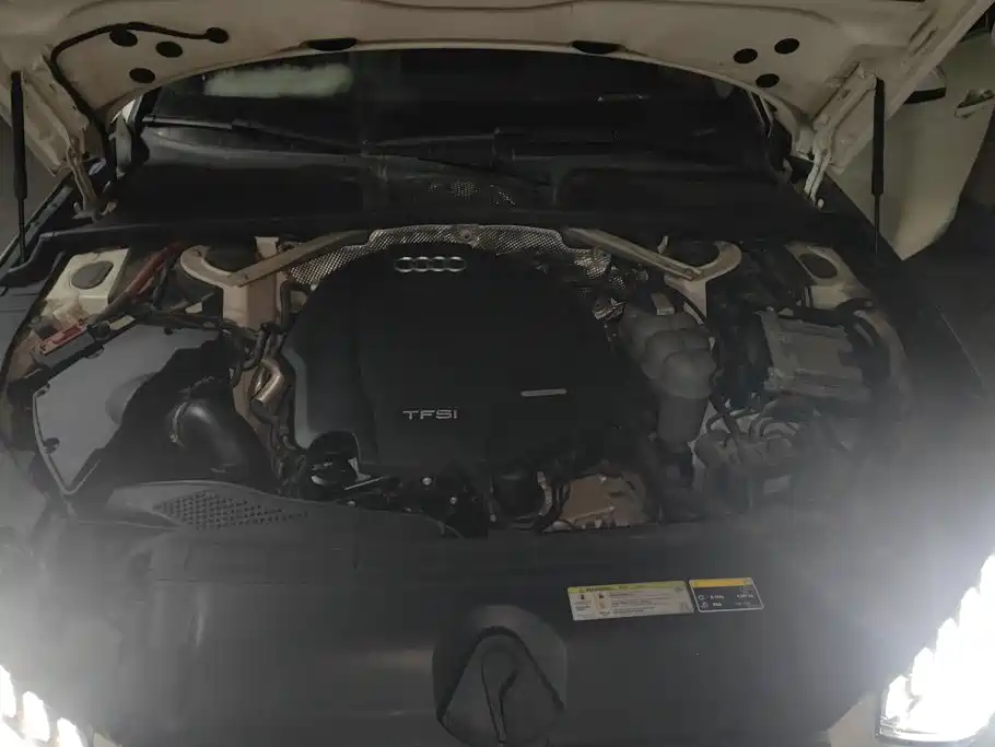Audi A4L — миниатюра 10
