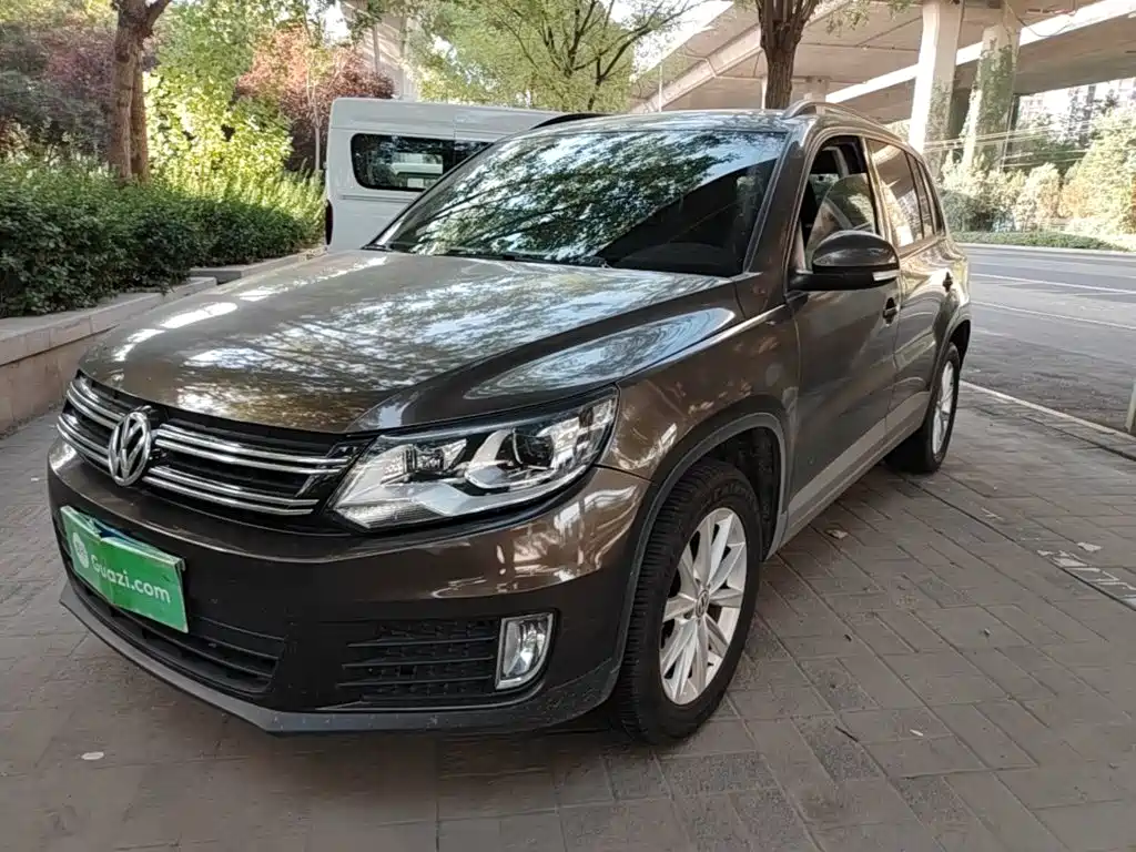 Volkswagen Tiguan — миниатюра 2