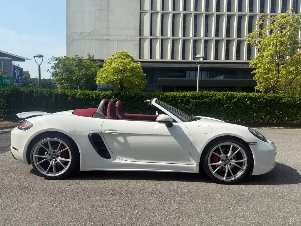 Porsche 718 2018 Boxster 2.0T