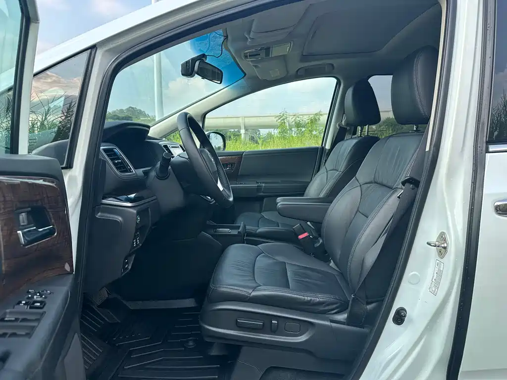 Honda Odyssey — миниатюра 6