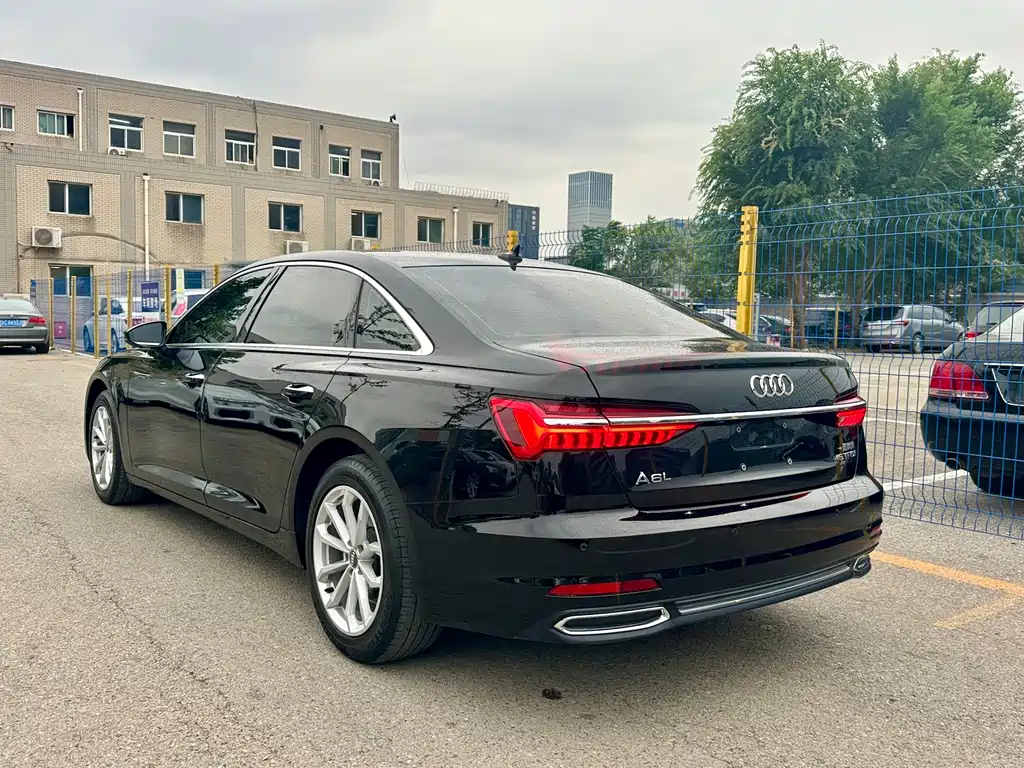 Audi A6L — миниатюра 5