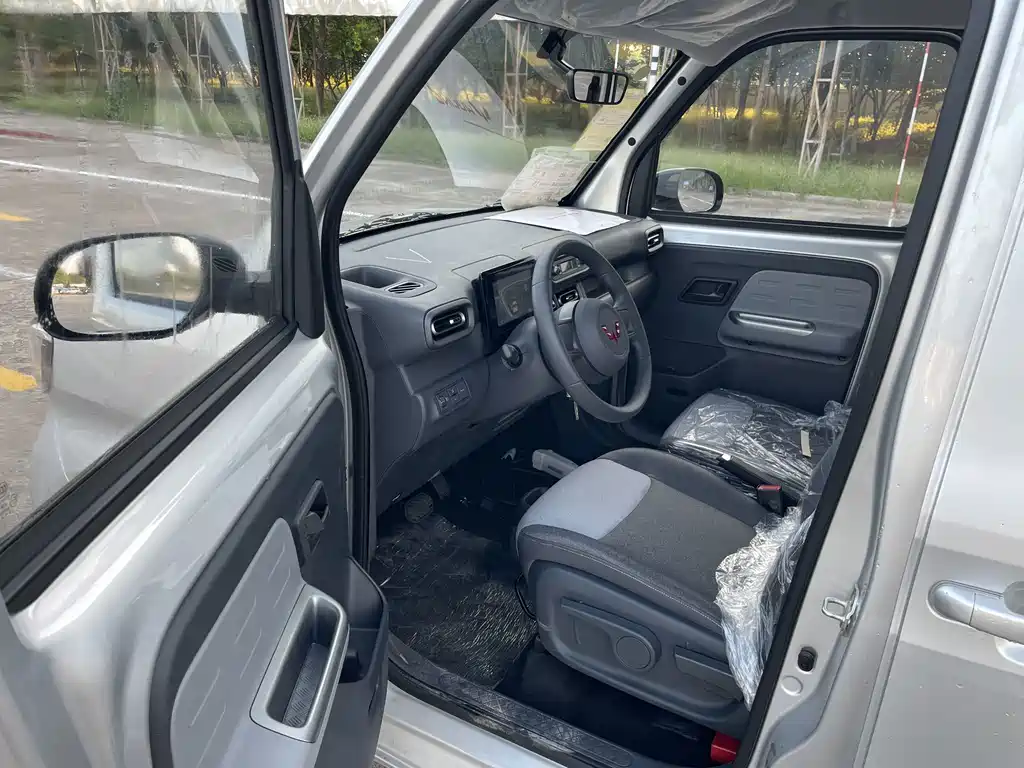 Wuling Zhiguang EV — миниатюра 8