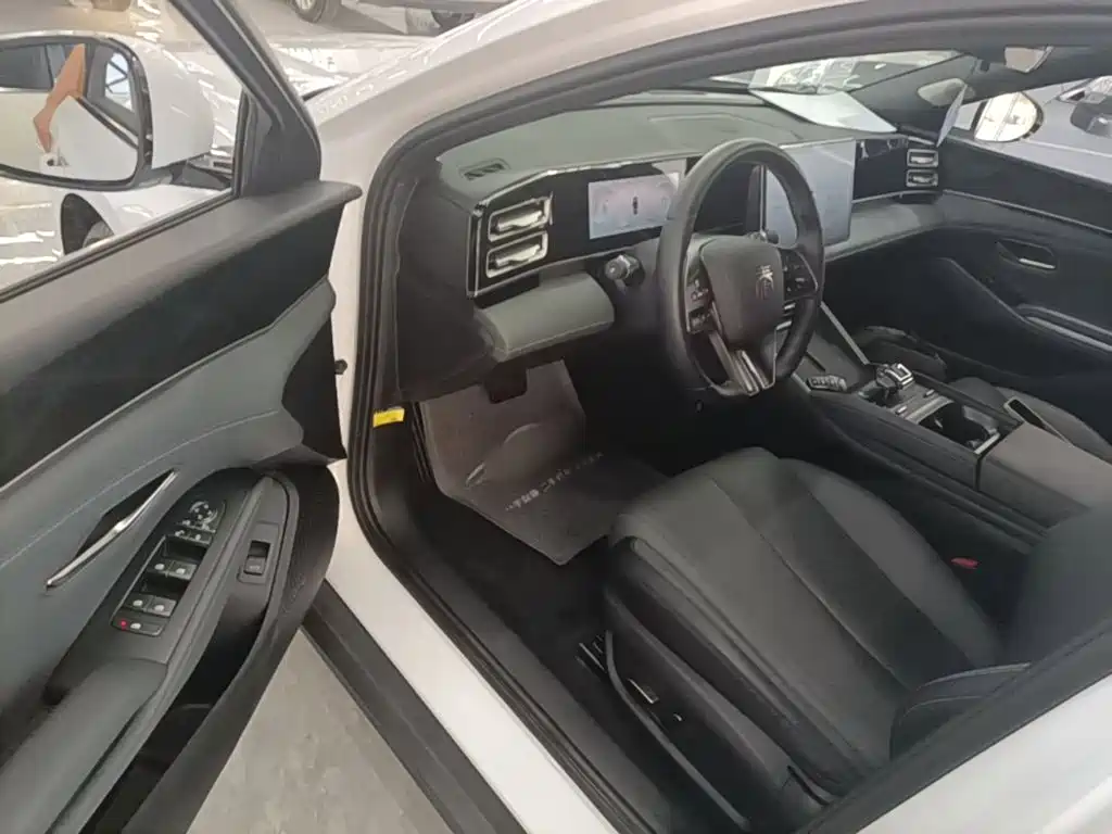 BYD Qin L — миниатюра 16