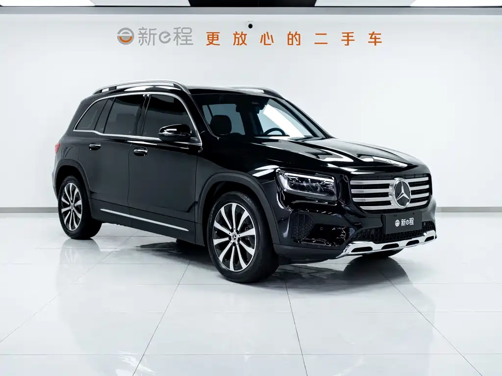 Mercedes-Benz GLB — миниатюра 8