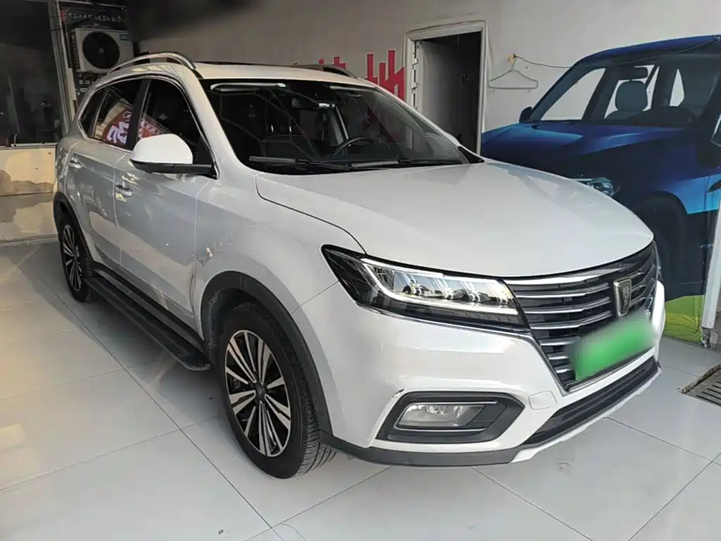 Roewe RX5 New Energy — миниатюра 4
