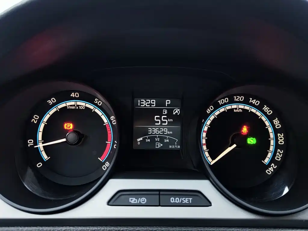 Skoda Rapid — миниатюра 10