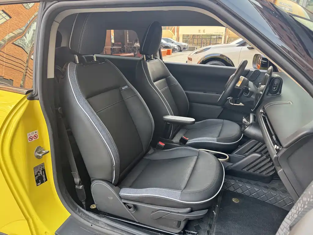 MINI MINI COOPER EV — миниатюра 18