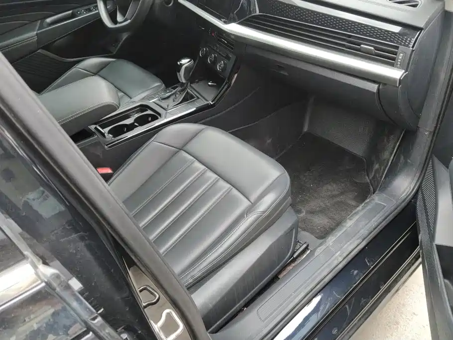 Volkswagen Passat — миниатюра 8