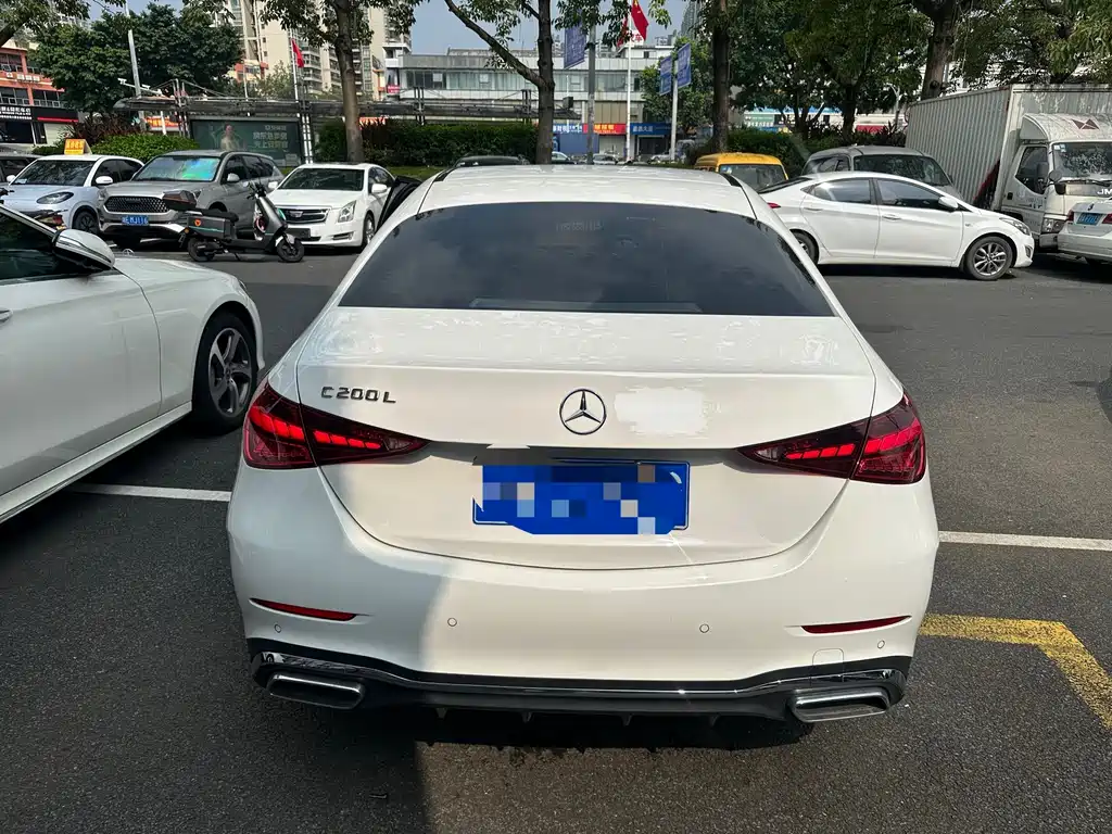 Mercedes-Benz C-Class — миниатюра 4