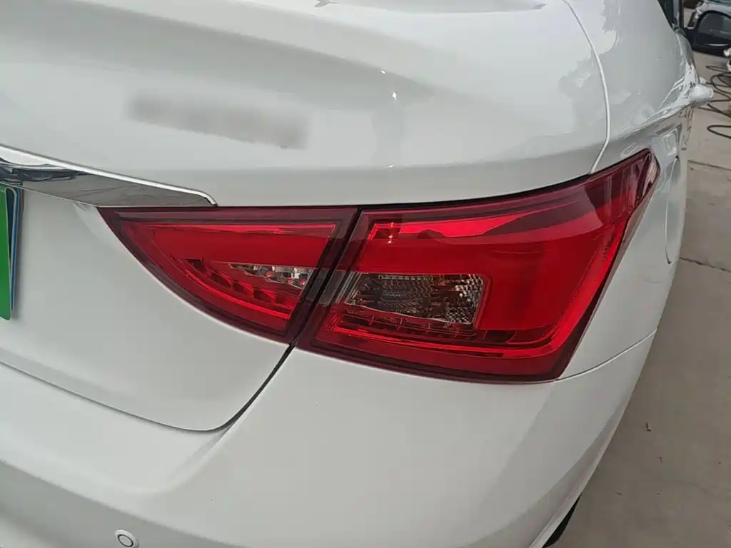 Chery Arrizo 5 — миниатюра 8