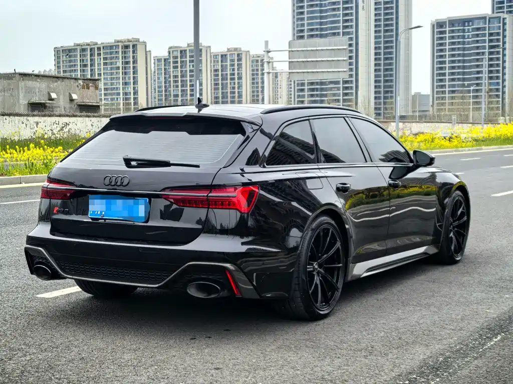 Audi RS 6 2024 RS 6 4.0T Avant performance