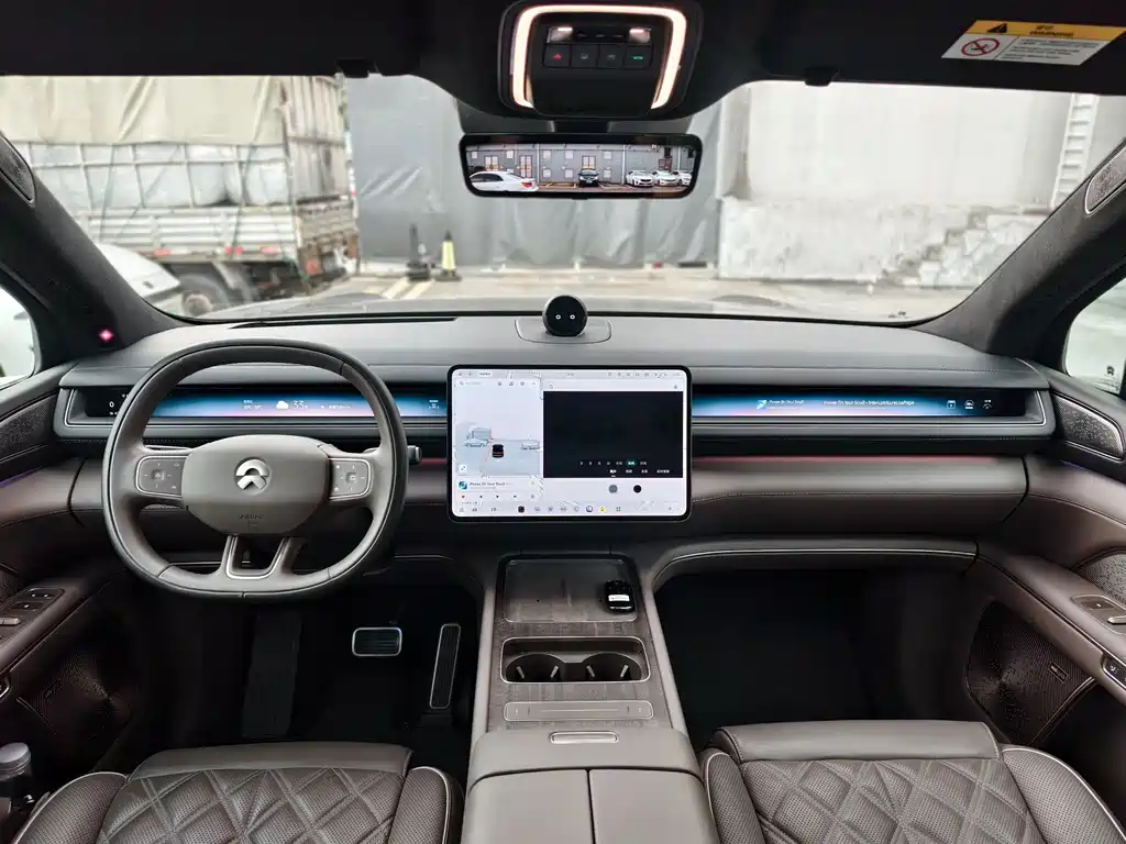 NIO ES8 — миниатюра 11