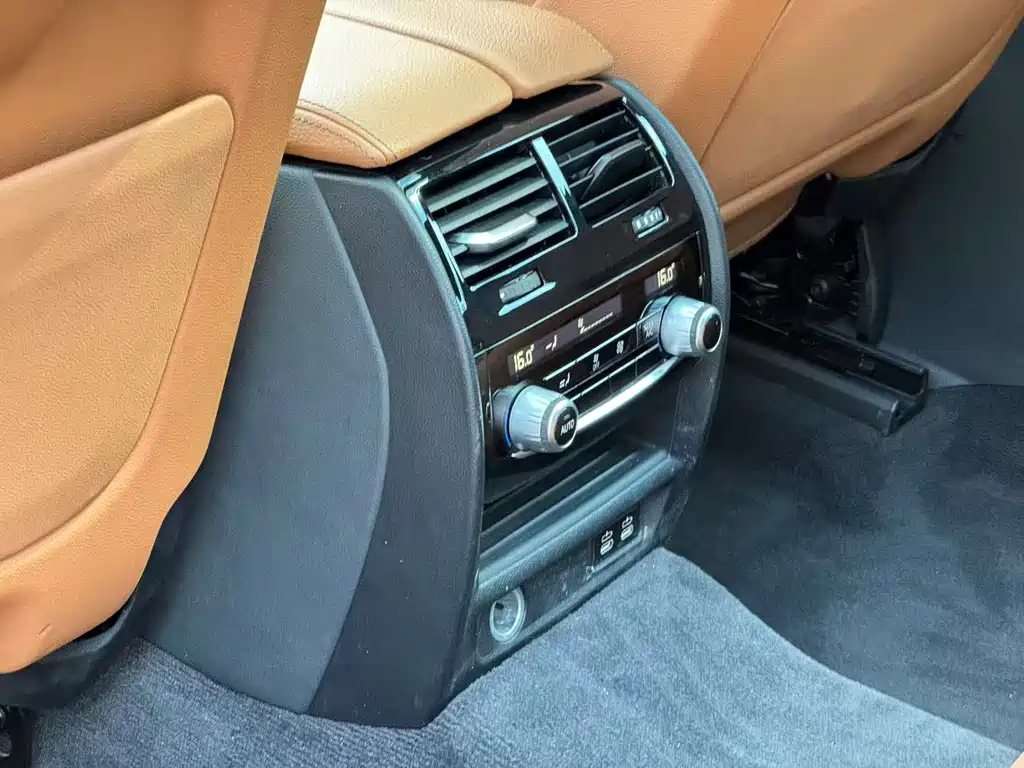 BMW 6 Series GT — миниатюра 14