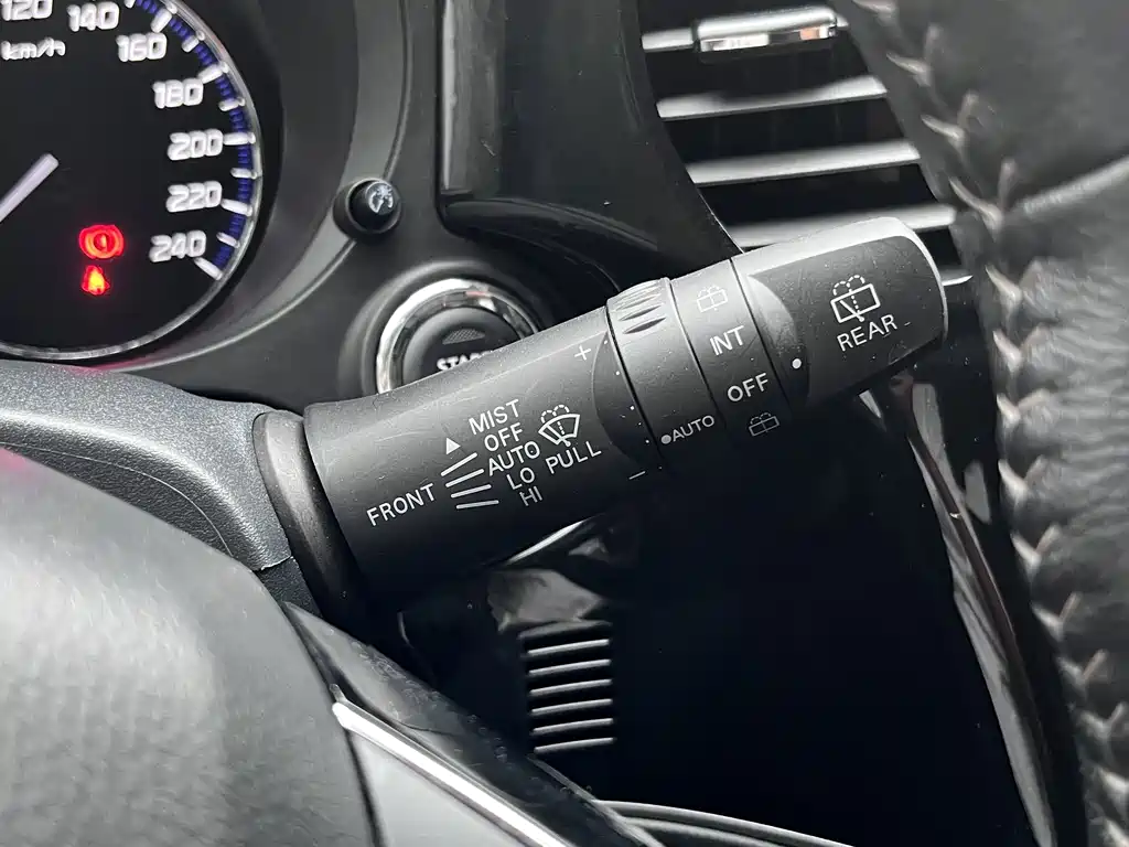 Mitsubishi Outlander — миниатюра 13