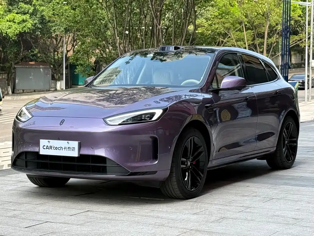 AITO AITO M5 2025