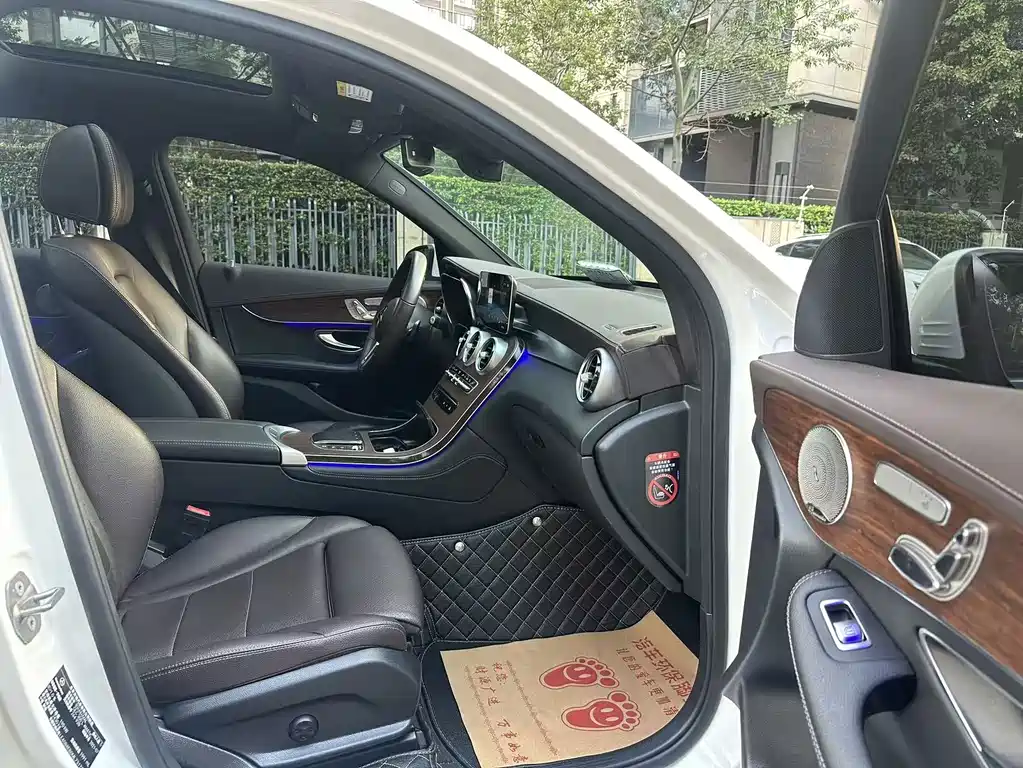 Mercedes-Benz GLC — миниатюра 8