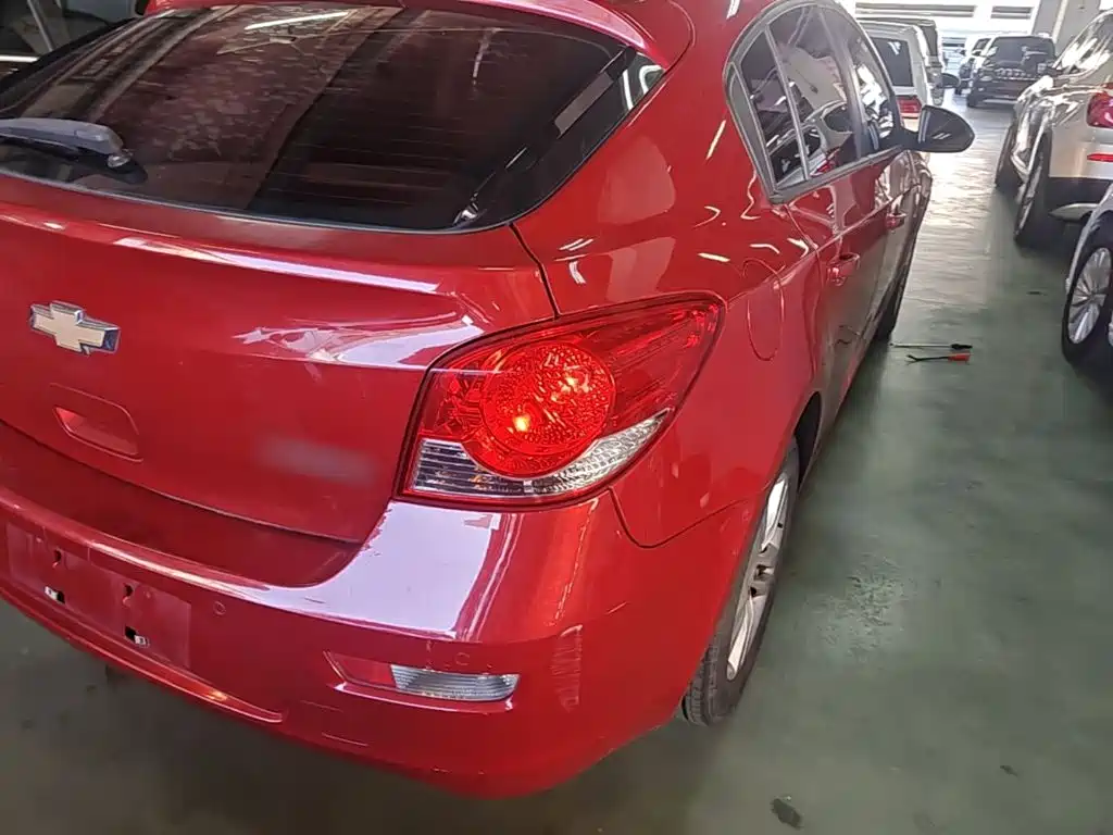 Chevrolet Cruze — миниатюра 8