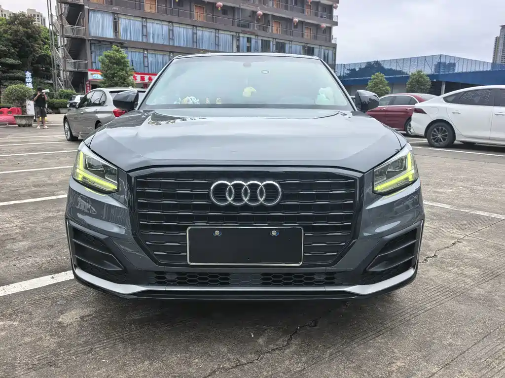 Audi Q2L — миниатюра 2