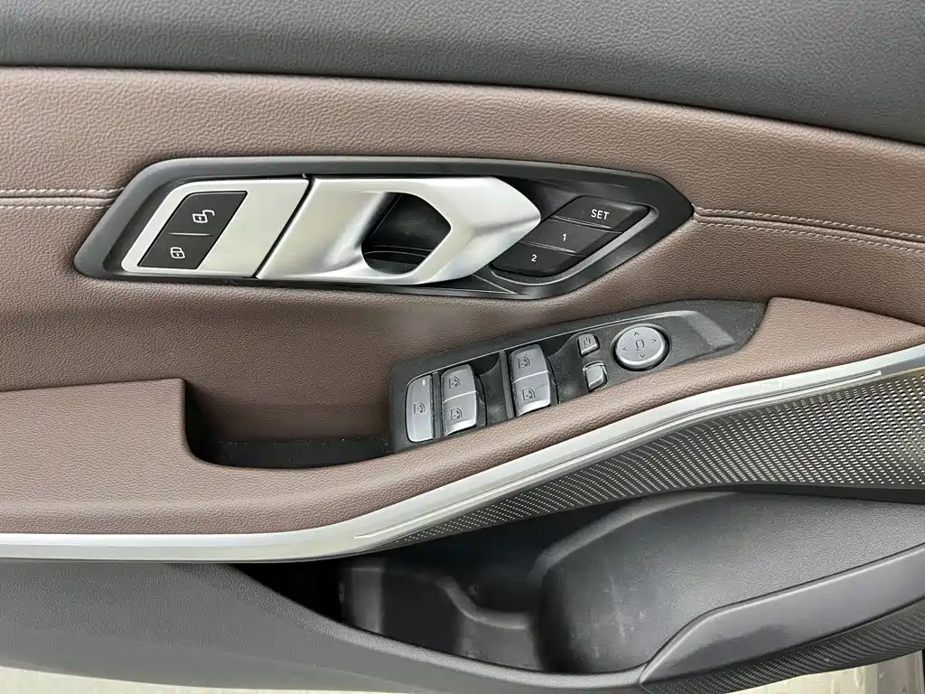 BMW i3 — миниатюра 17