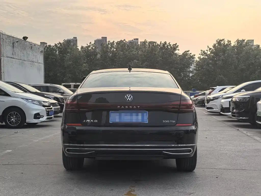 Volkswagen Passat — миниатюра 5
