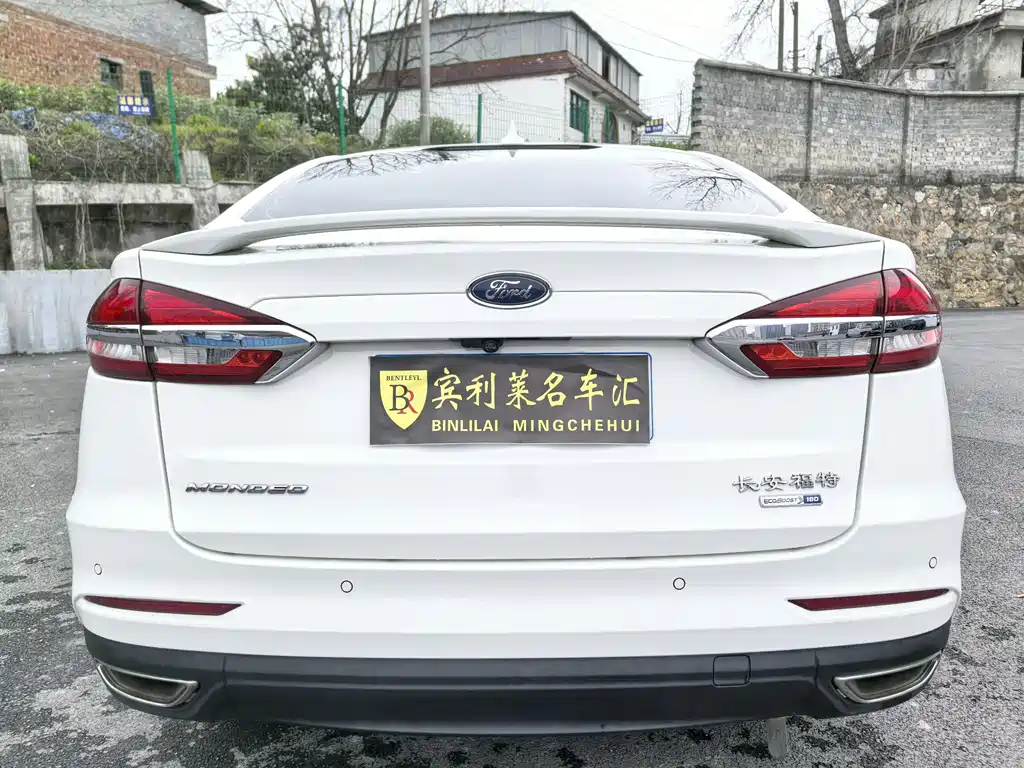 Ford Mondeo - фото 5