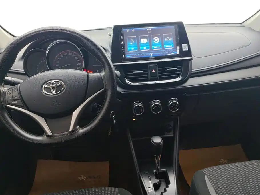 TOYOTA VIOS FS