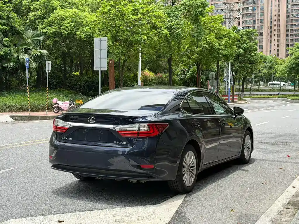Lexus ES 2015 200 Elite