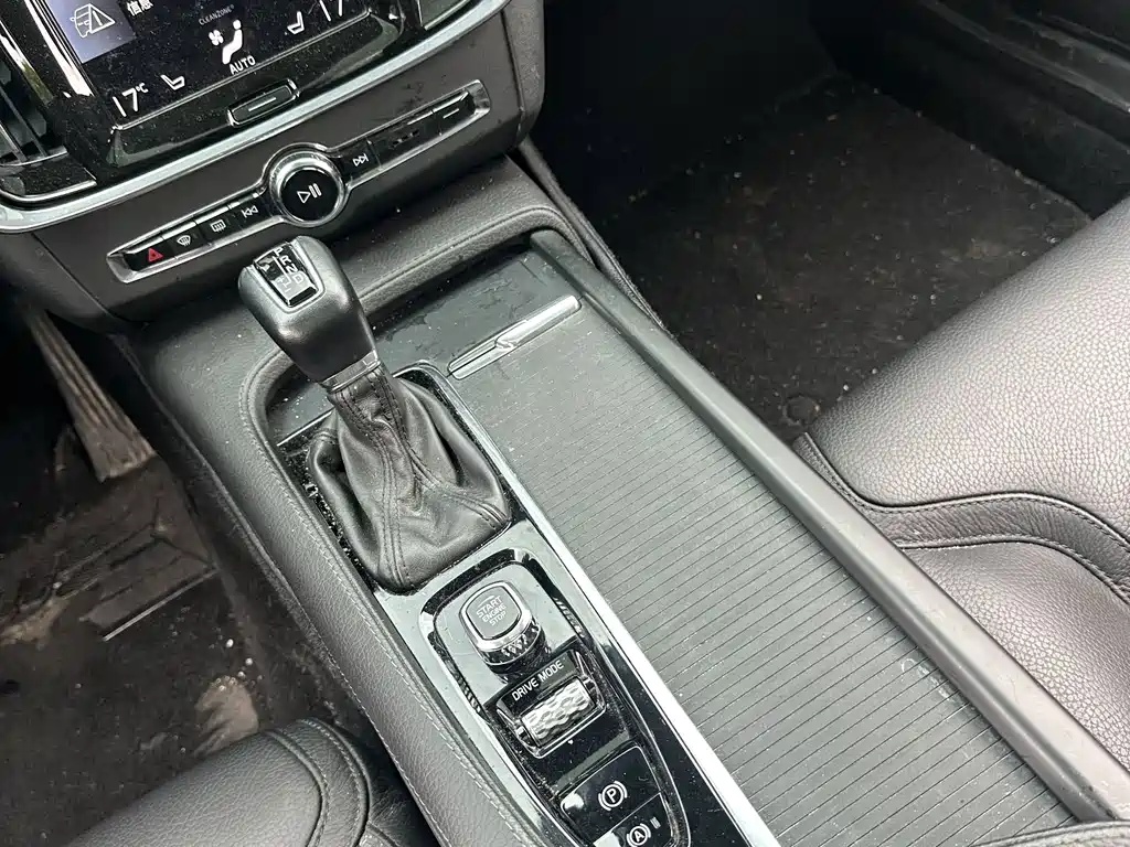 Volvo V90 — миниатюра 18