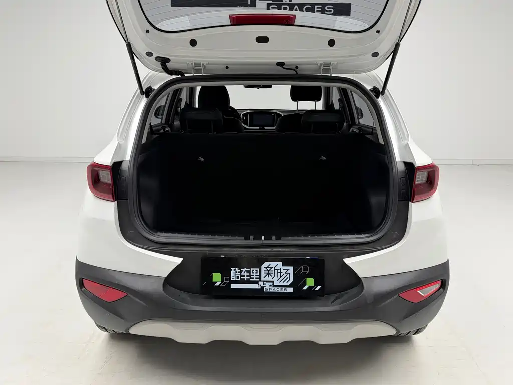 Kia KX1 2021 1.4L CVT