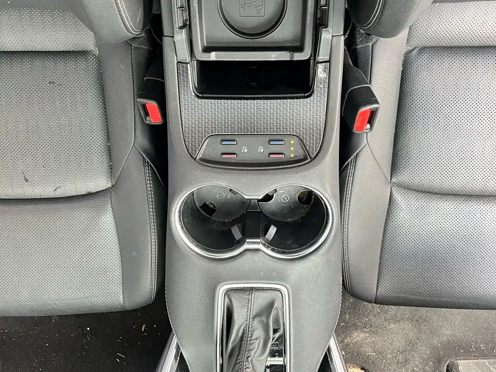 Toyota Venza — миниатюра 17