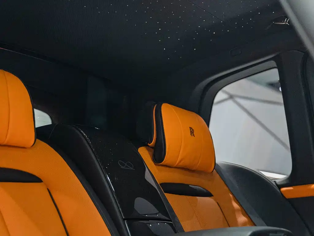 Rolls-Royce Cullinan Black Badge, фото 36