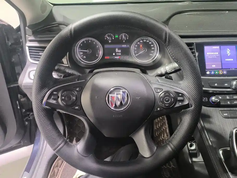Buick LaCrosse — миниатюра 15