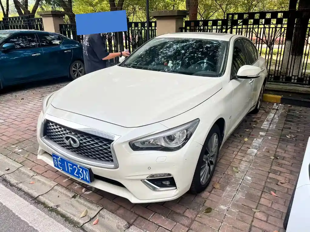Infiniti Q50L — миниатюра 2