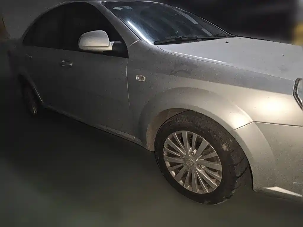 Buick Excelle — миниатюра 3