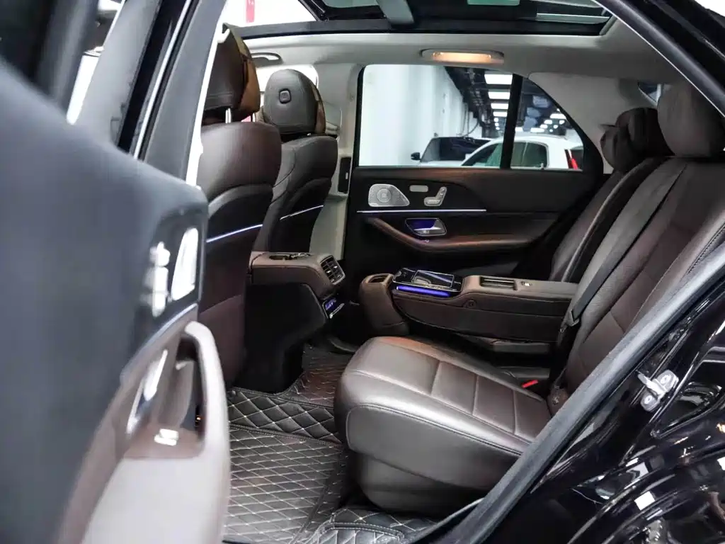 Mercedes-Benz GLE (Import) — миниатюра 6