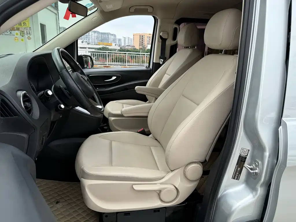 Mercedes-Benz Vito — миниатюра 6
