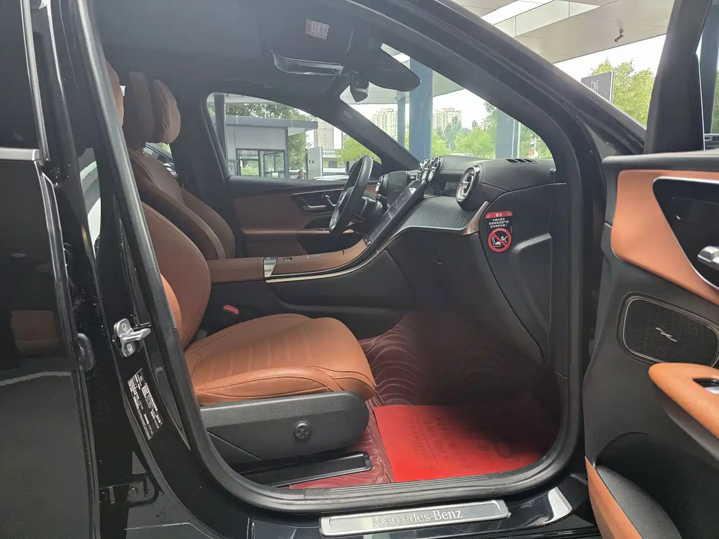 Mercedes-Benz GLC 2023 Черный из Китая, фото 2
