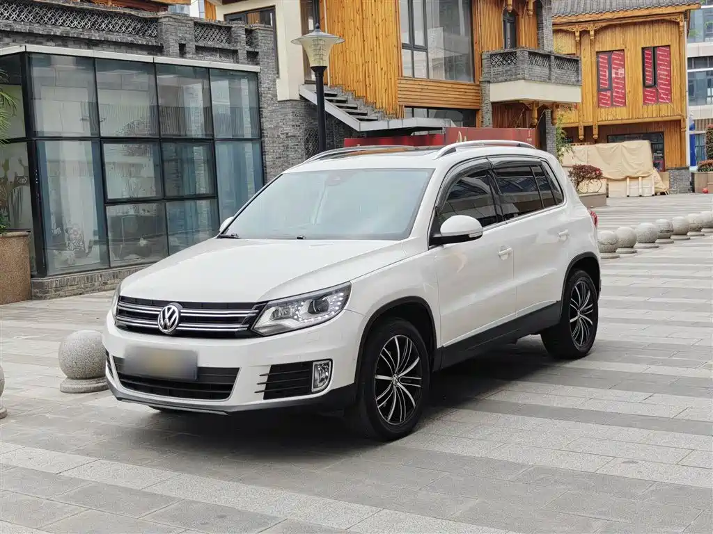 Volkswagen Tiguan 2015