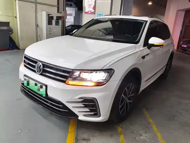VOLKSWAGEN TIGUAN L NEW ENERGY 2020